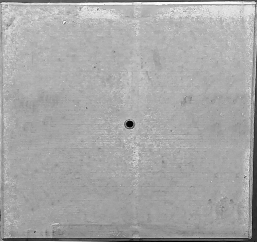 Bovenzijde betonnen funderingsplaat 60x60 Betonfabriek.nl