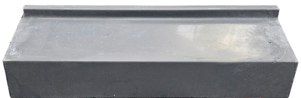 Betonnen Raamdorpels op Maat: Stijlvolle bescherming van uw gevel.